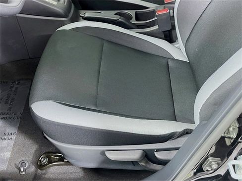 New 2025 Nissan Versa S w/ Trunk Package image 18