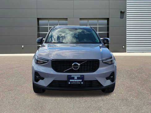 New 2026 Volvo XC40 B5 Plus w/ Protection Package Premier image 2