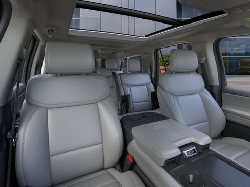 New 2026 Ford Expedition Max Active AWD/4WD image 10