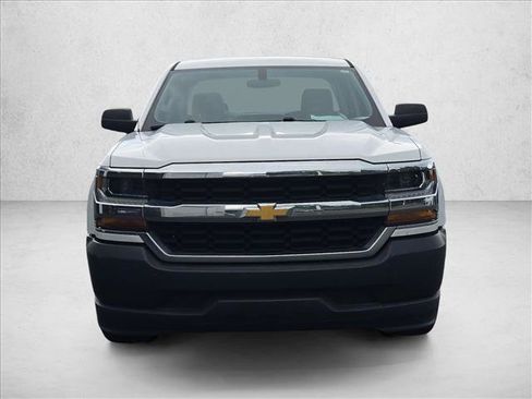Used 2018 Chevrolet Silverado 1500 W/T RWD image 2