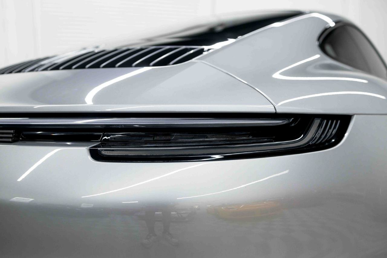 Used 2023 Porsche 911 Carrera T RWD image 24