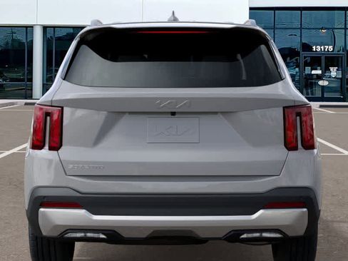 New 2026 Kia Sorento EX image 13