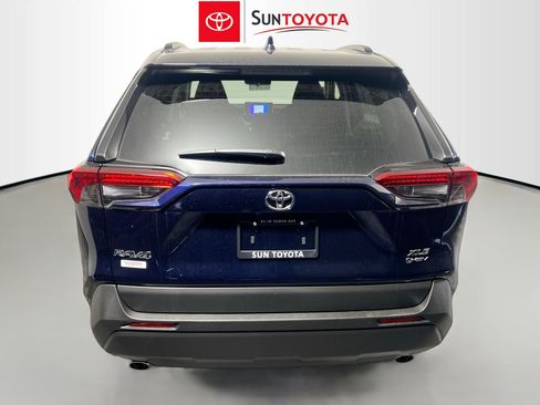 New 2025 Toyota RAV4 XLE image 5