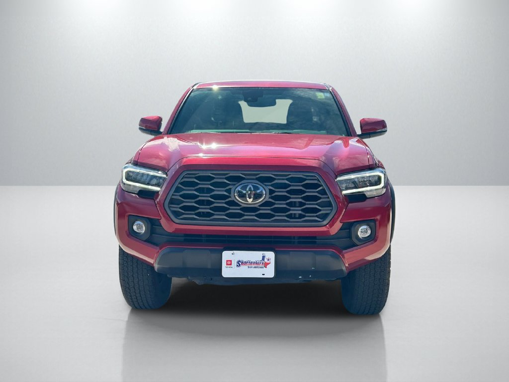 Certified 2023 Toyota Tacoma TRD Off-Road w/ Technology Package AWD/4WD image 2