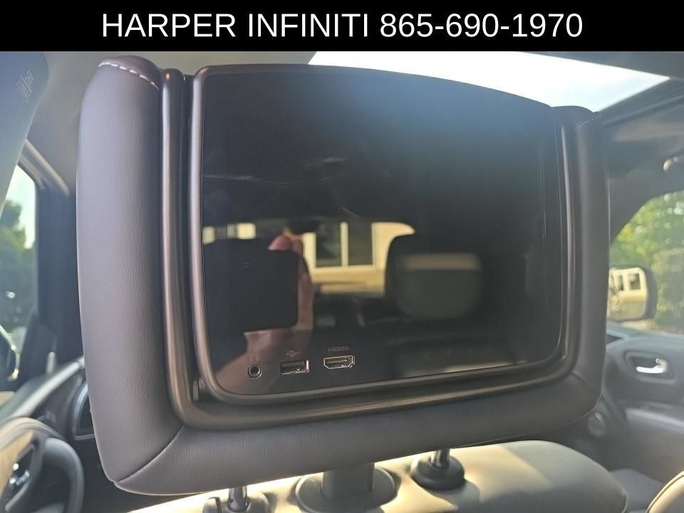 Used 2023 INFINITI QX80 Sensory w/ All-Season Package AWD/4WD image 10