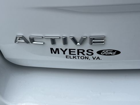 Used 2025 Ford Expedition Max Active AWD/4WD image 12