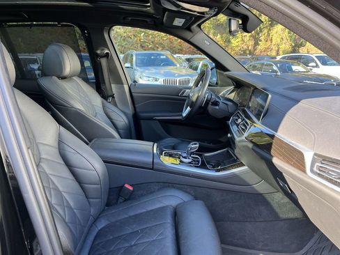 Certified 2023 BMW X5 xDrive40i w/ Executive Package image 25