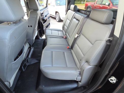 Used 2019 Chevrolet Silverado 2500 W/T w/ Snow Plow Prep Package AWD/4WD image 34