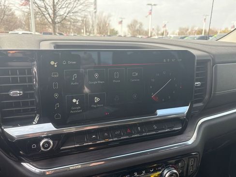 Used 2023 GMC Sierra 1500 SLT w/ SLT Premium Package image 24