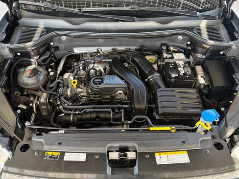 Certified 2024 Volkswagen Taos S image 25