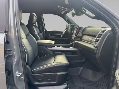 New 2026 RAM 2500 Laramie w/ Night Edition image 18