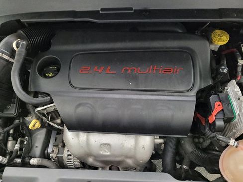 Used 2019 Jeep Compass Limited AWD/4WD image 30