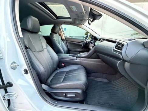Used 2022 Honda Insight Touring image 11