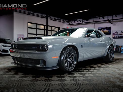Used 2023 Dodge Challenger SRT Hellcat Redeye image 5