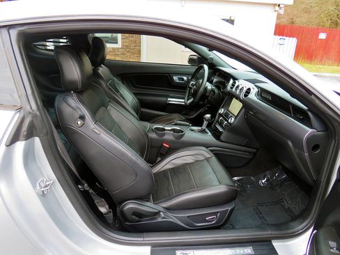 Used 2019 Ford Mustang GT Premium w/ GT Performance Package image 16