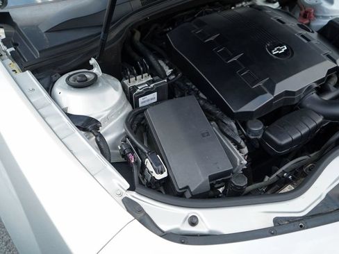 Used 2015 Chevrolet Camaro LT RWD image 33