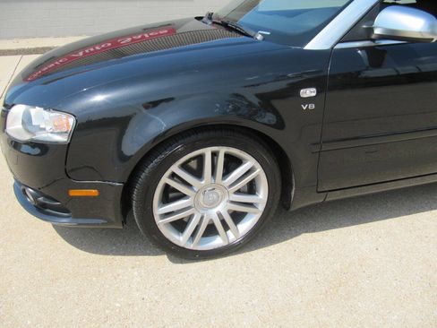 Used 2007 Audi S4 Cabriolet AWD/4WD image 3