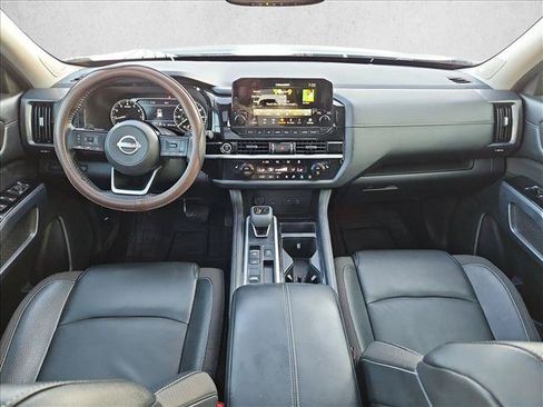 Used 2022 Nissan Pathfinder SL w/ SL Premium Package FWD image 19