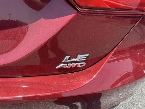 Used 2021 Toyota Camry LE w/ Carpet Mat Package (TMS) AWD/4WD image 9