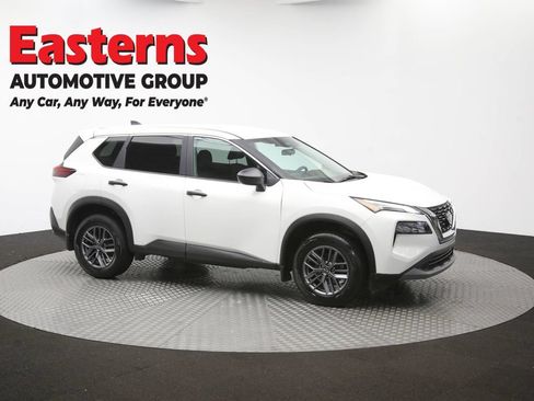 Used 2023 Nissan Rogue S AWD/4WD image 48