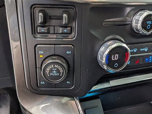 Used 2021 Ford F150 Lariat w/ Equipment Group 502A High image 32