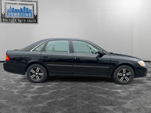 Used 2001 Toyota Avalon XLS image 5