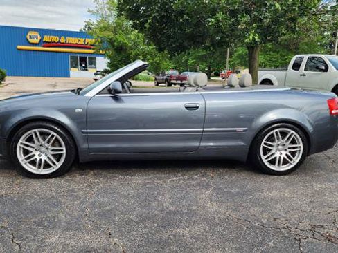 Used 2009 Audi A4 2.0T AWD/4WD image 4