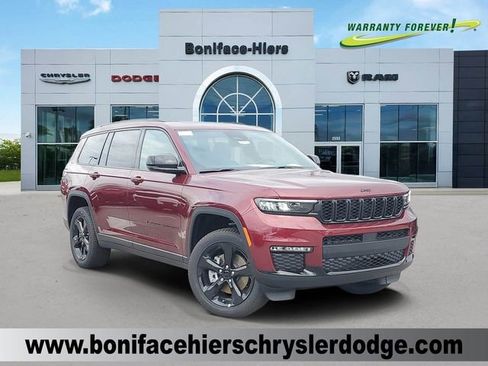 New 2025 Jeep Grand Cherokee L Limited w/ Black Appearance Package image 1