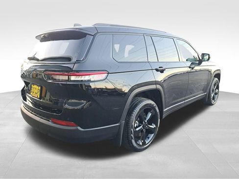 New 2025 Jeep Grand Cherokee L Limited w/ Luxury Tech Group II AWD/4WD image 6