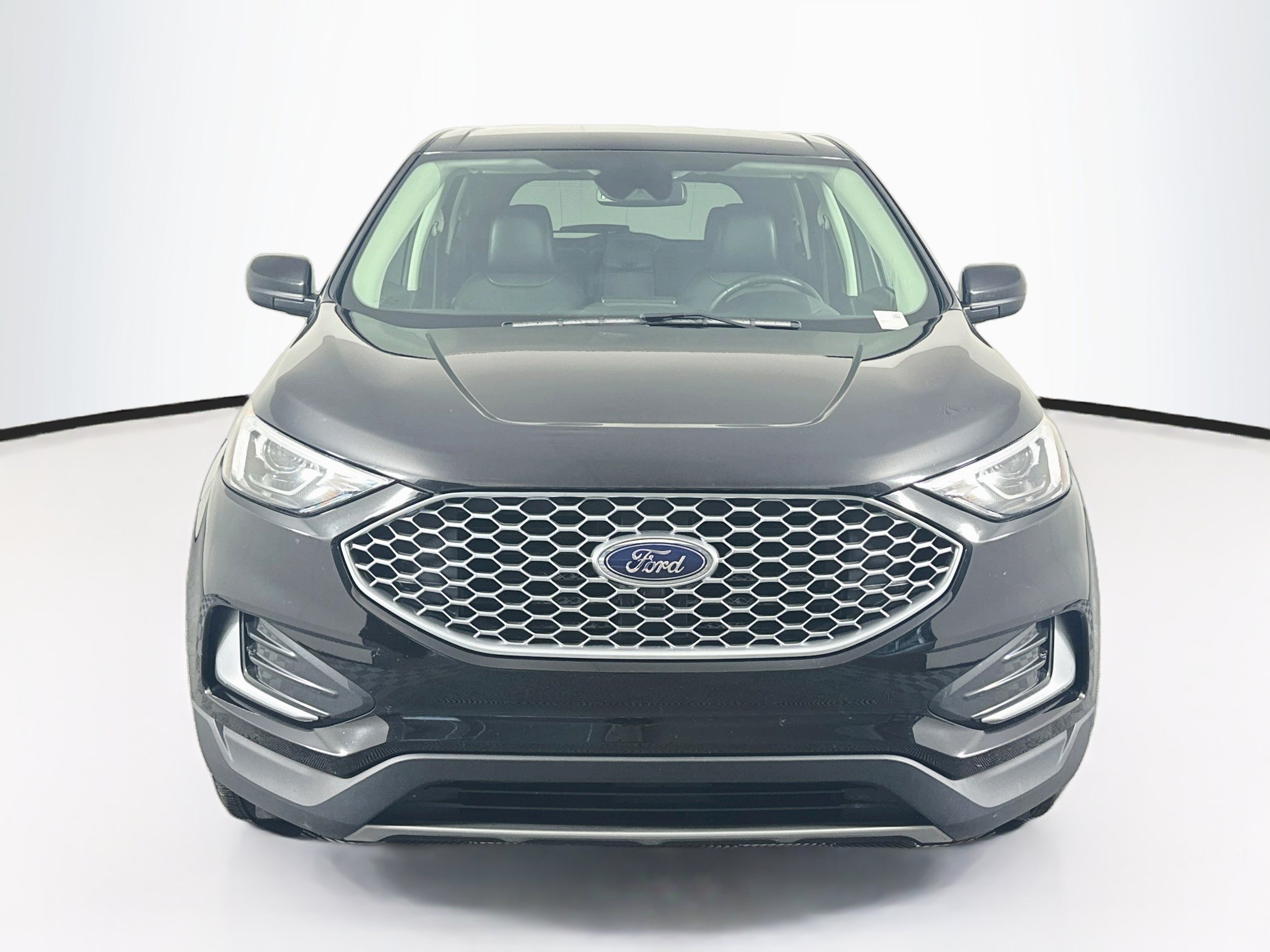 Used 2024 Ford Edge SEL AWD/4WD image 2