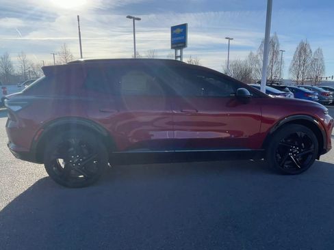 New 2025 Chevrolet Equinox EV RS image 45