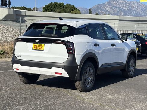 New 2026 Nissan Kicks S image 4