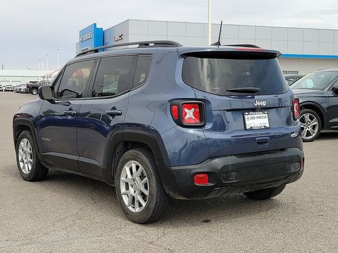 Used 2021 Jeep Renegade Latitude FWD image 7