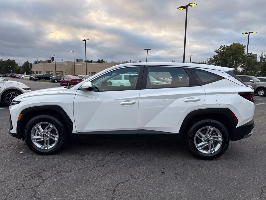 Certified 2026 Hyundai Tucson SE AWD/4WD image 3