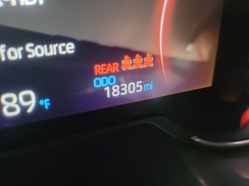 Certified 2024 Toyota RAV4 LE FWD image 31