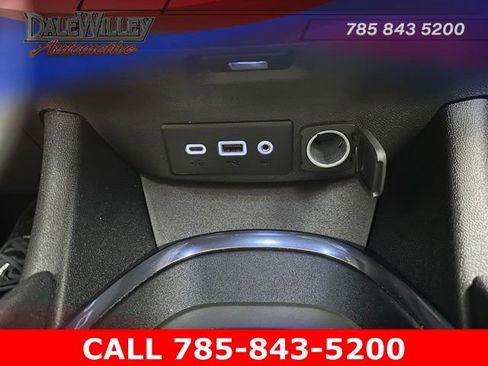 Used 2024 Chevrolet Malibu LT image 10