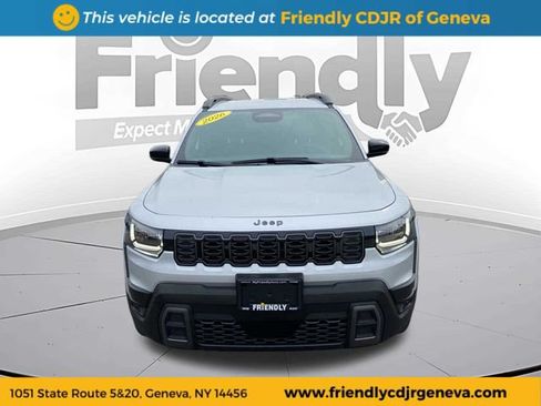 Used 2026 Jeep Cherokee Limited AWD/4WD image 2