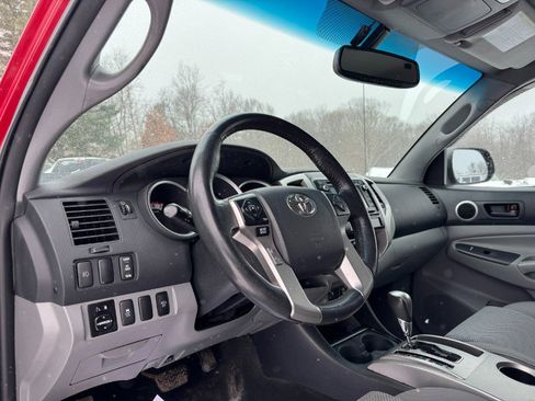Used 2015 Toyota Tacoma 4x4 Double Cab image 14