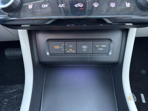 New 2026 Hyundai Tucson Limited image 19