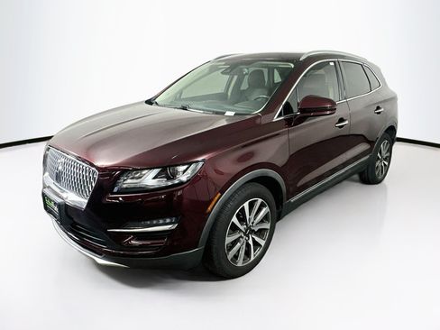 Used 2019 Lincoln MKC Reserve w/ MKC Climate Package AWD/4WD image 3