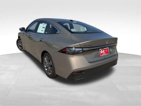 New 2026 Nissan Sentra SL w/ Floor Mat Package FWD image 4