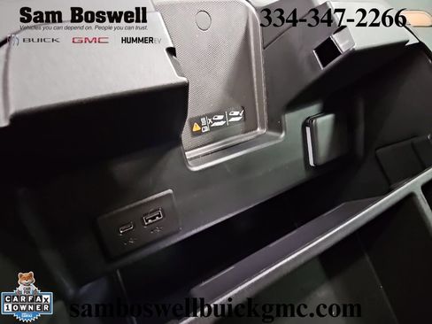 Used 2025 GMC Sierra 2500 AT4 w/ AT4 Premium Plus Package AWD/4WD image 22