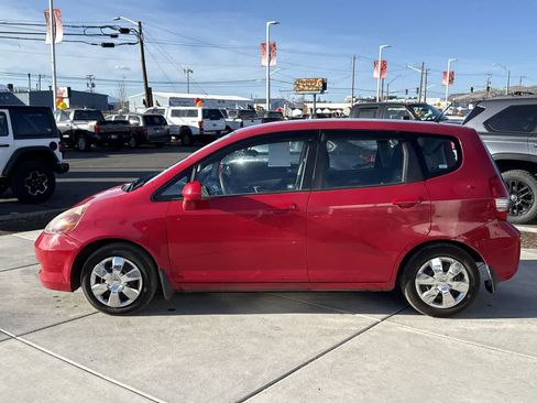 Used 2008 Honda Fit image 2