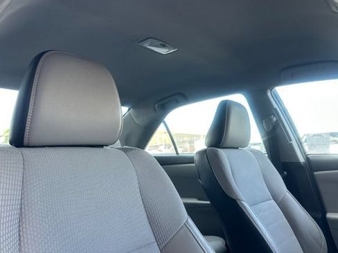 Certified 2017 Toyota Camry SE FWD image 20