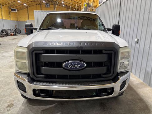 Used 2015 Ford F250 XL w/ Power Equipment Group image 7