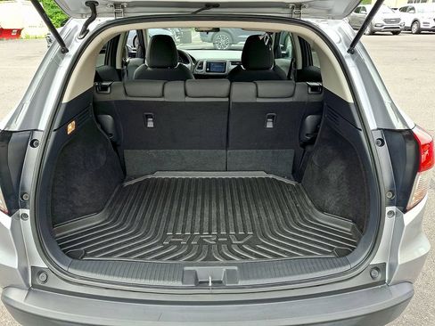 Used 2022 Honda HR-V EX image 29