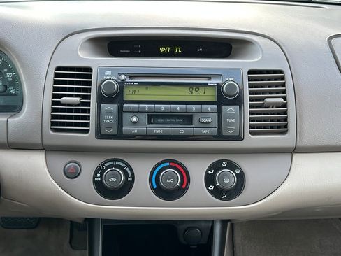 Used 2003 Toyota Camry image 22