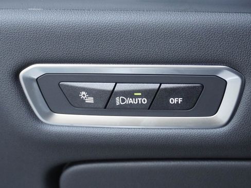 Used 2024 BMW X7 xDrive40i AWD/4WD image 17