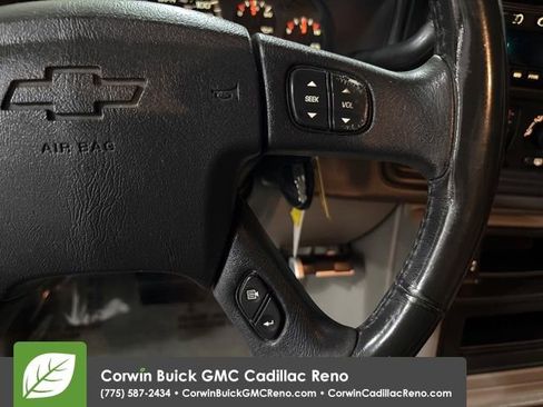 Used 2004 Chevrolet Tahoe Z71 w/ Z71 Preferred Equipment Group AWD/4WD image 26