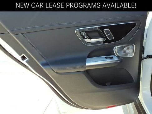 Certified 2026 Mercedes-Benz GLC 300 4MATIC image 17